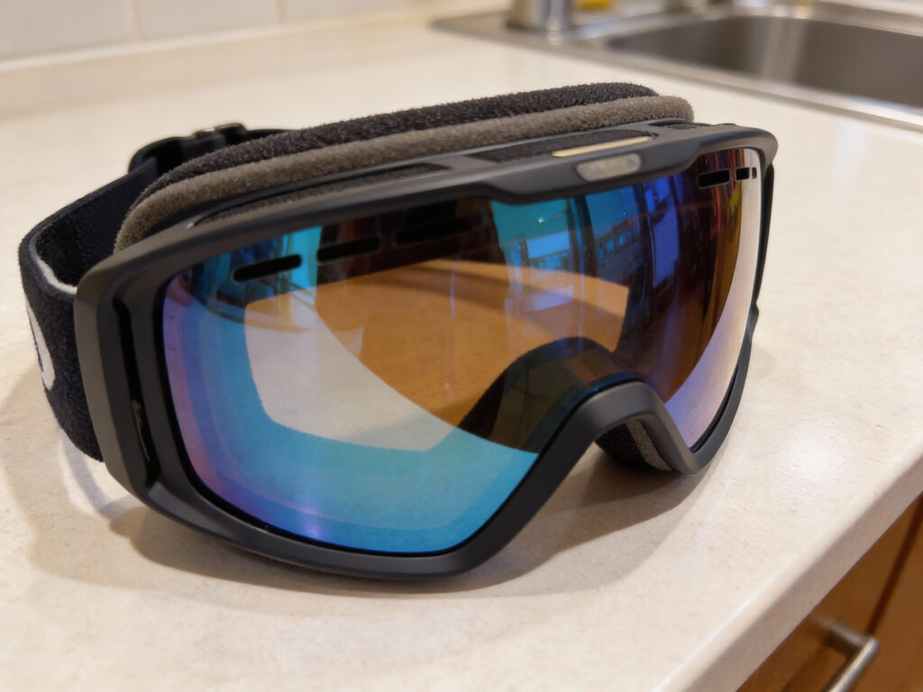 Ski goggles